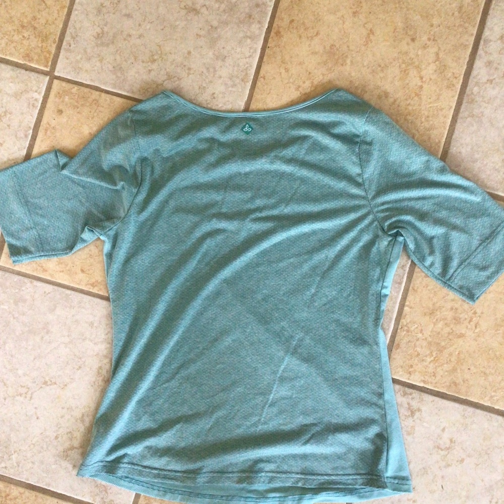 Prana yoga top